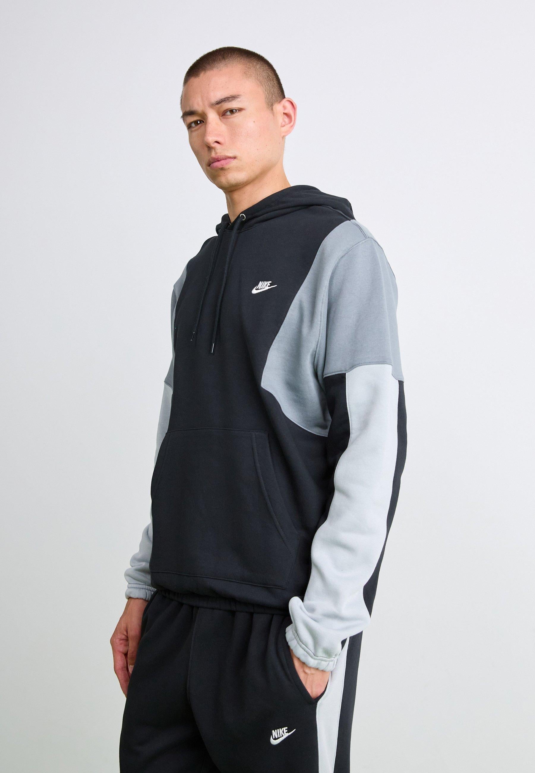 Sportswear Club HV1165 010 NIKE