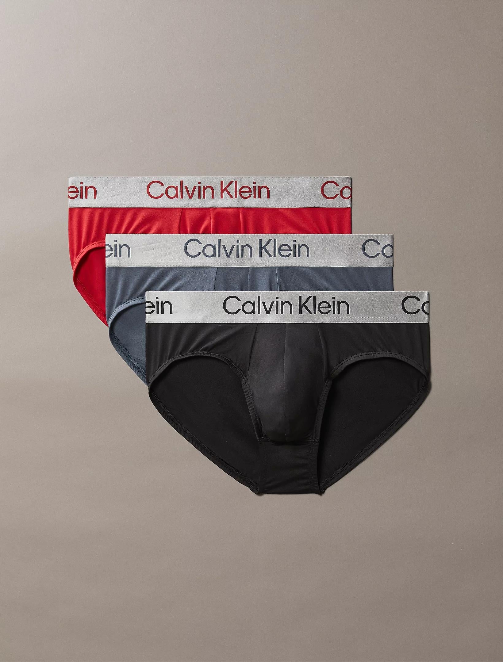 Slip con vestibilità a livello dei fianchi in confezione da 3 - Microfibre Stretch LV00NB4122 0GU CALVIN KLEIN
