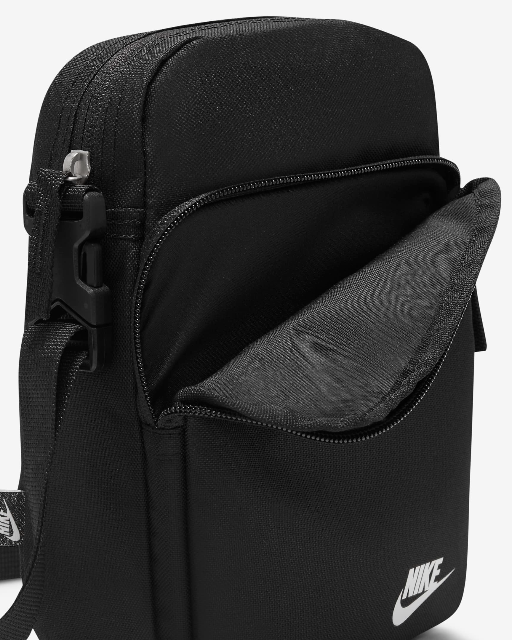 Heritage Crossbody DB0456 010 NIKE