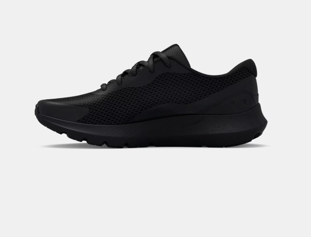 UA Surge 3 3024883 002 UNDER ARMOUR