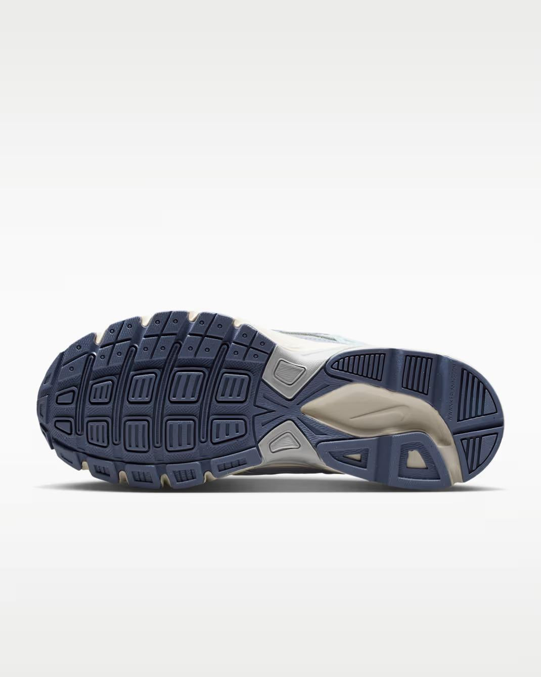 Nike Initiator IB4339 121 NIKE