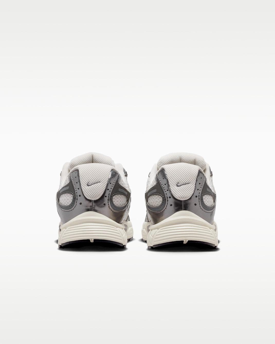 V5 Rnr (GS) HQ6411 003 NIKE