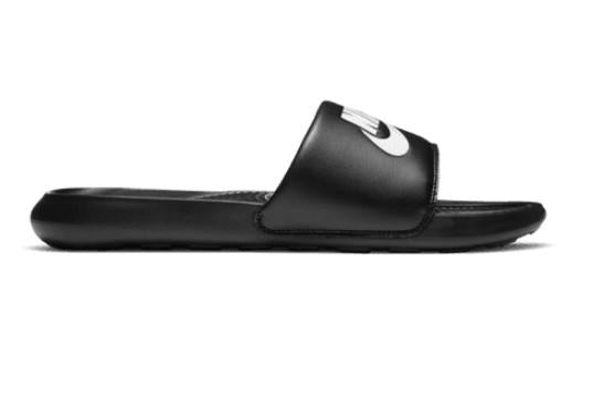 Victori One CN9675 002 NIKE
