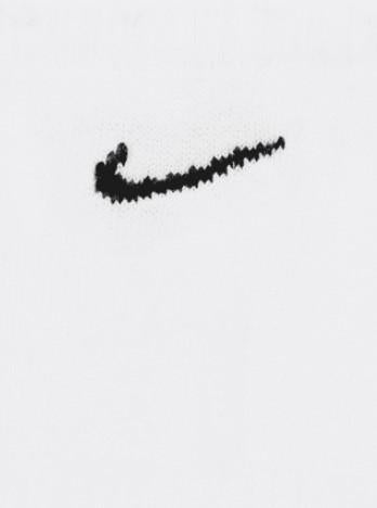 Everyday SX7678 100 NIKE
