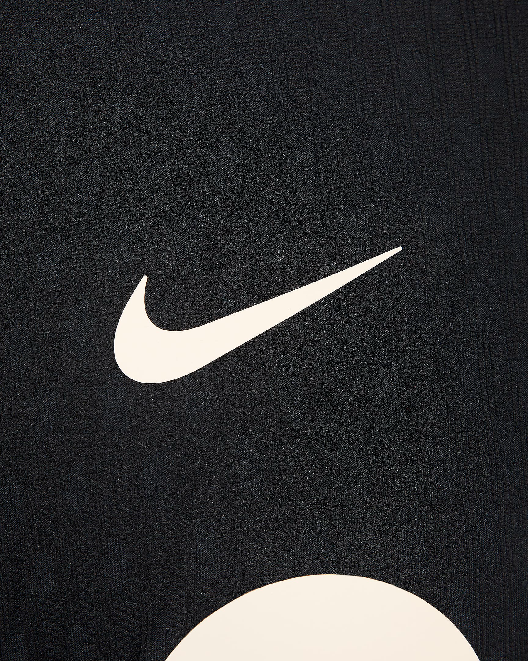 NIKE FN9258011