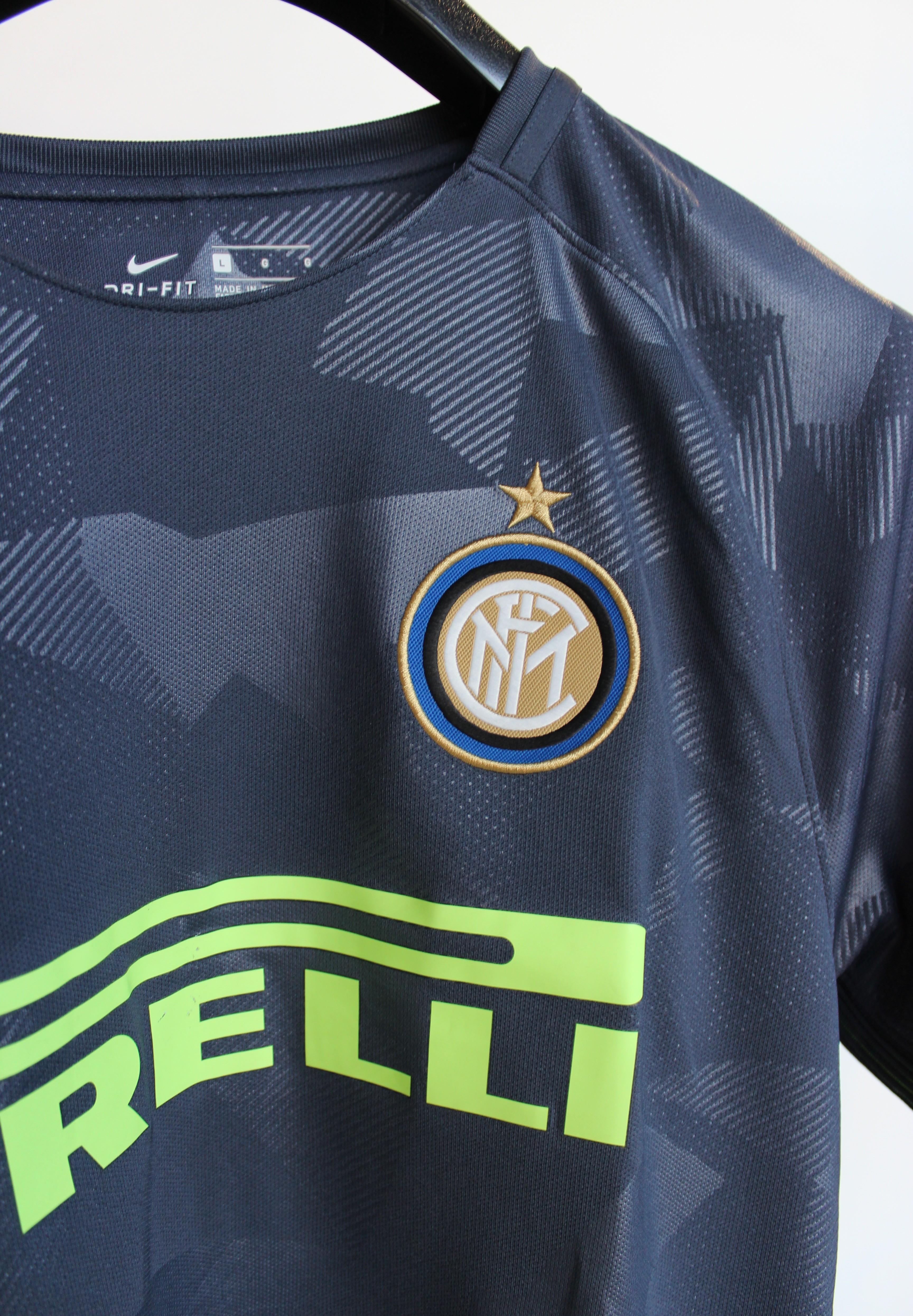 Football Shirt Nike Inter Mediolan 2017/18 847272 472 NIKE