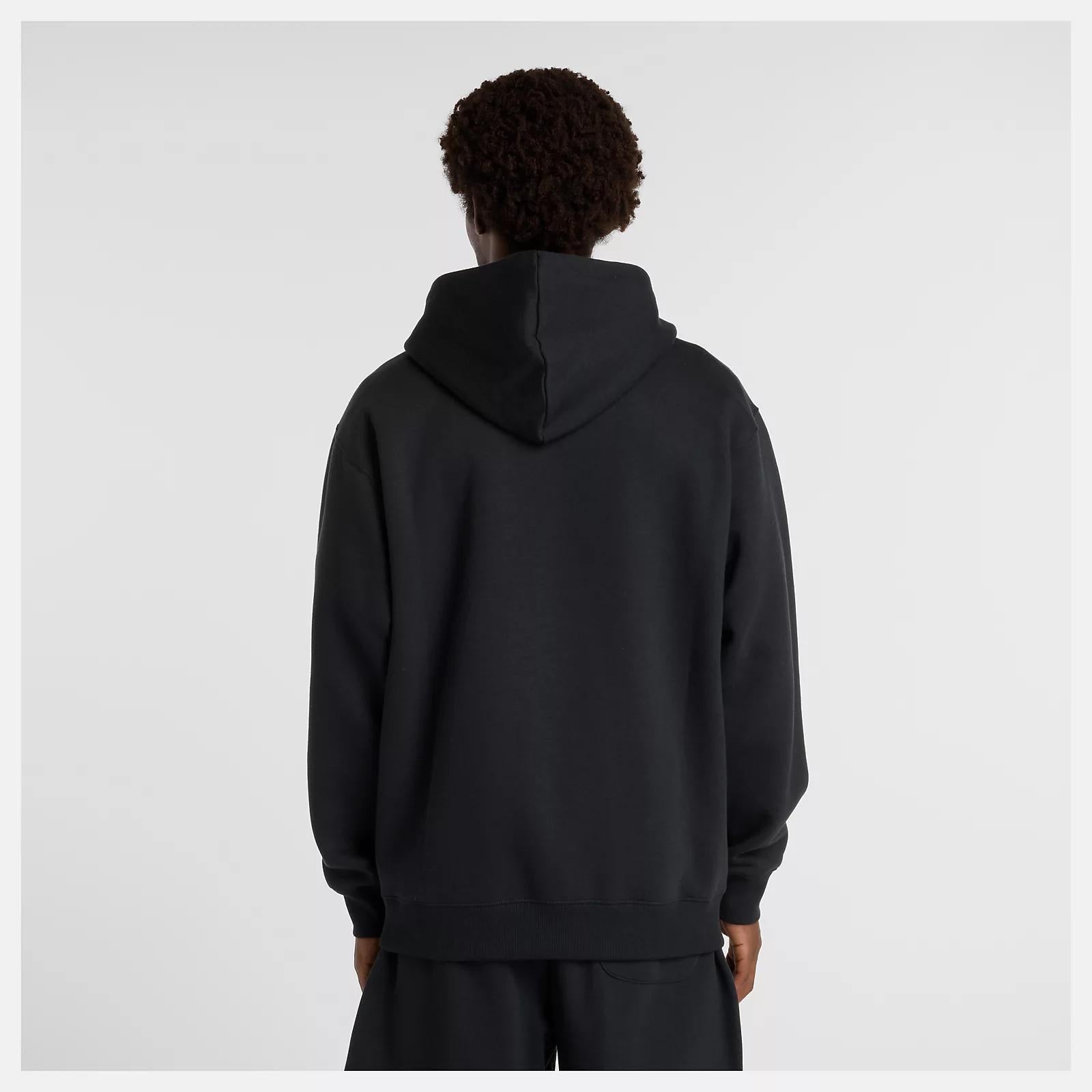 Linear Graphic Fleece Hoodie MT53528 BK NEW BALANCE