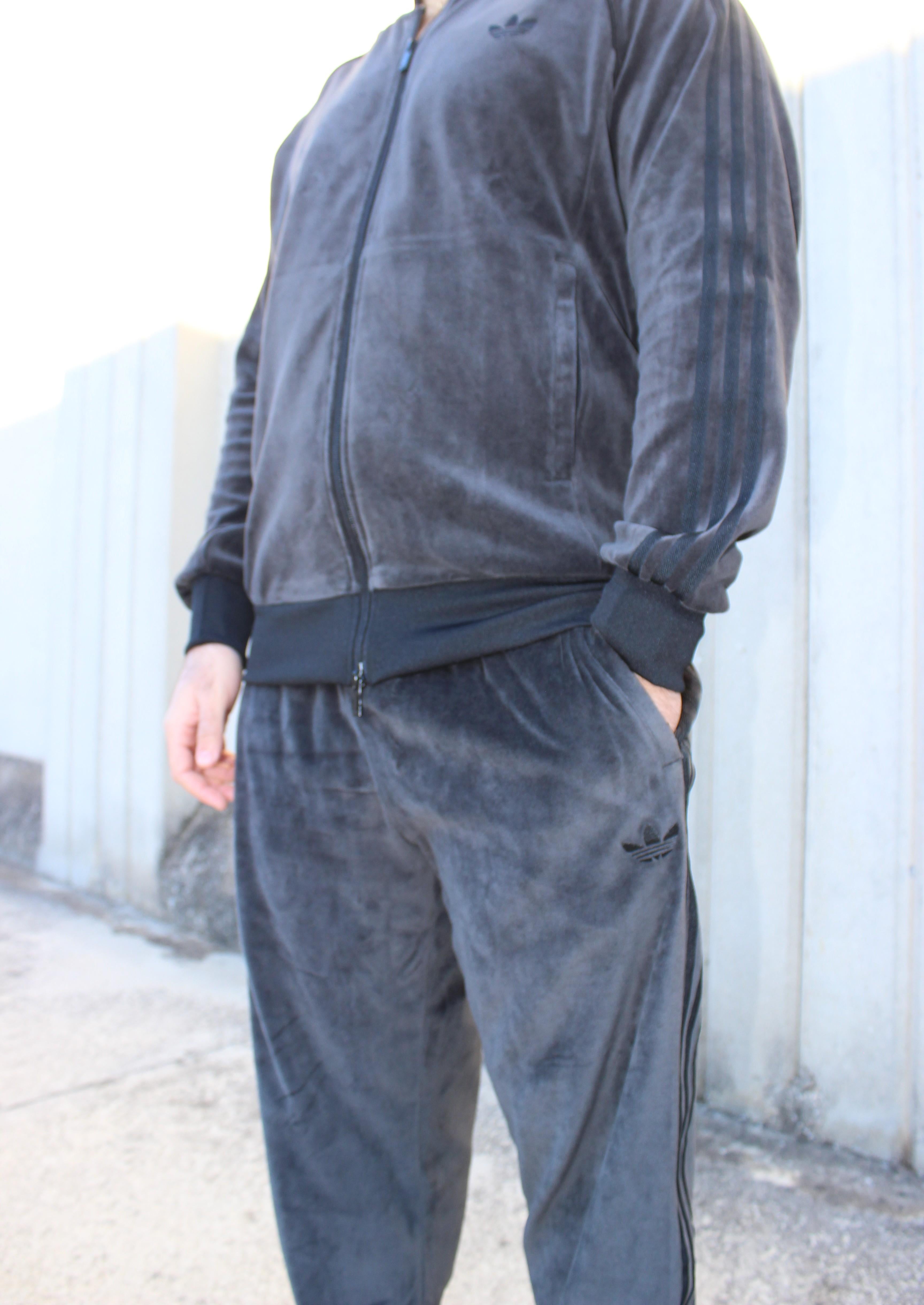SST Adicolor Velour Tracksuit JX1559 UNI ADIDAS