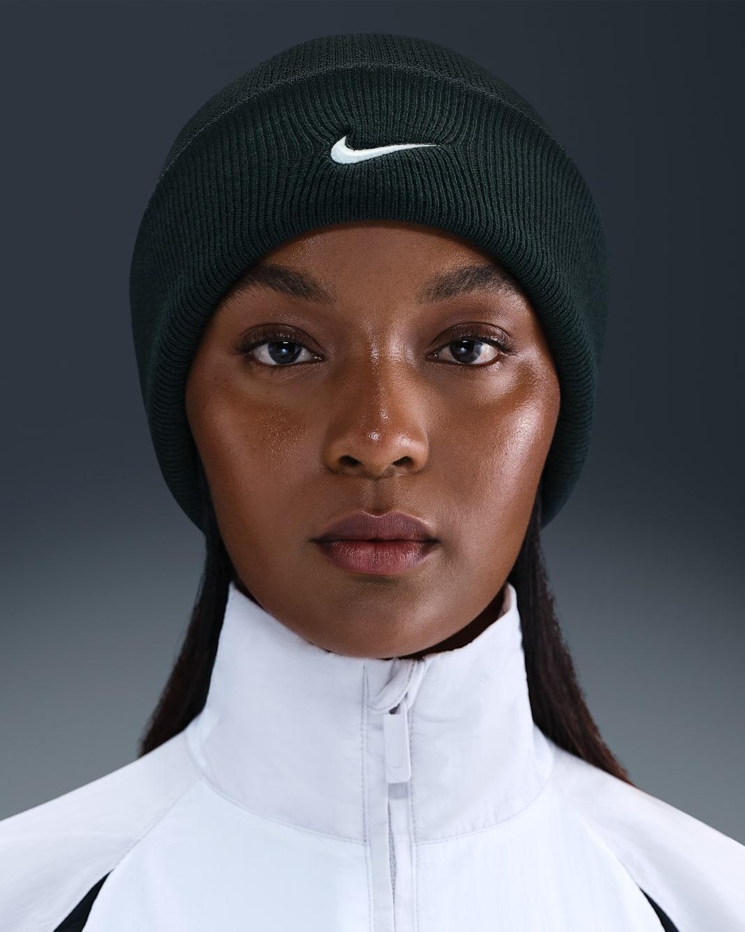 Peak Swoosh Beanie HF0187 390 NIKE