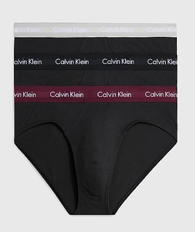 Briefs in pack of 3