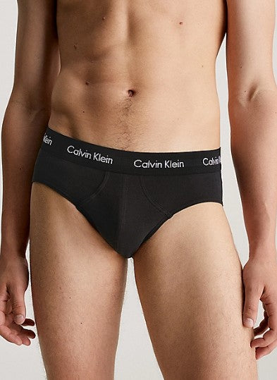 Briefs in pack of 3