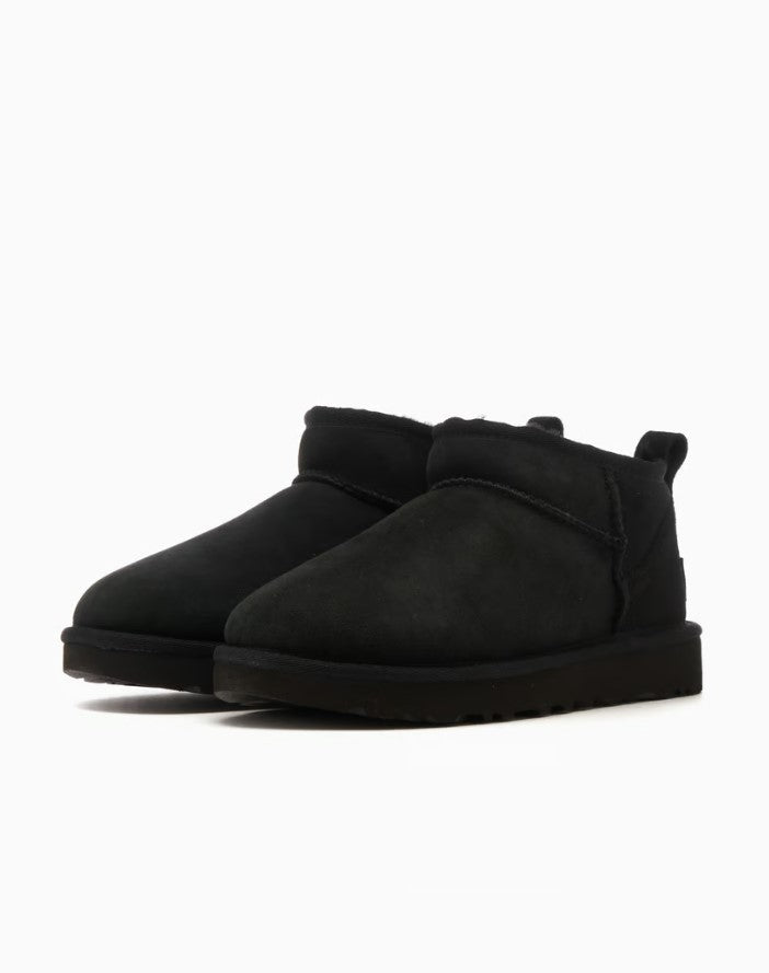 UGG 1116109BLK