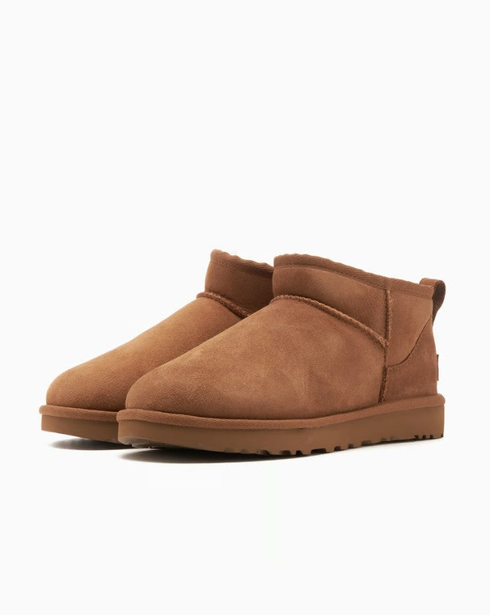 UGG 1116109CHE