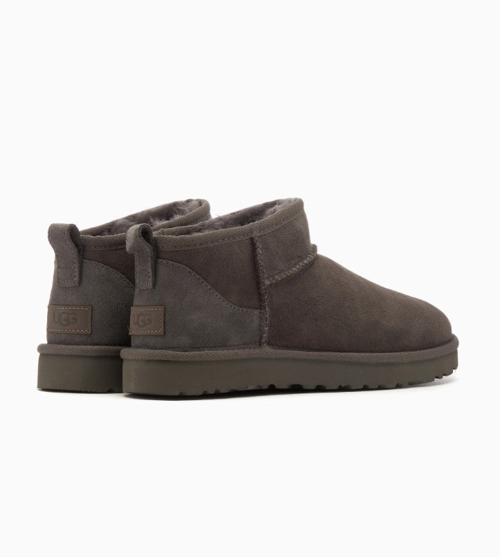 UGG 1116109GREY