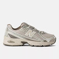 New Balance 740