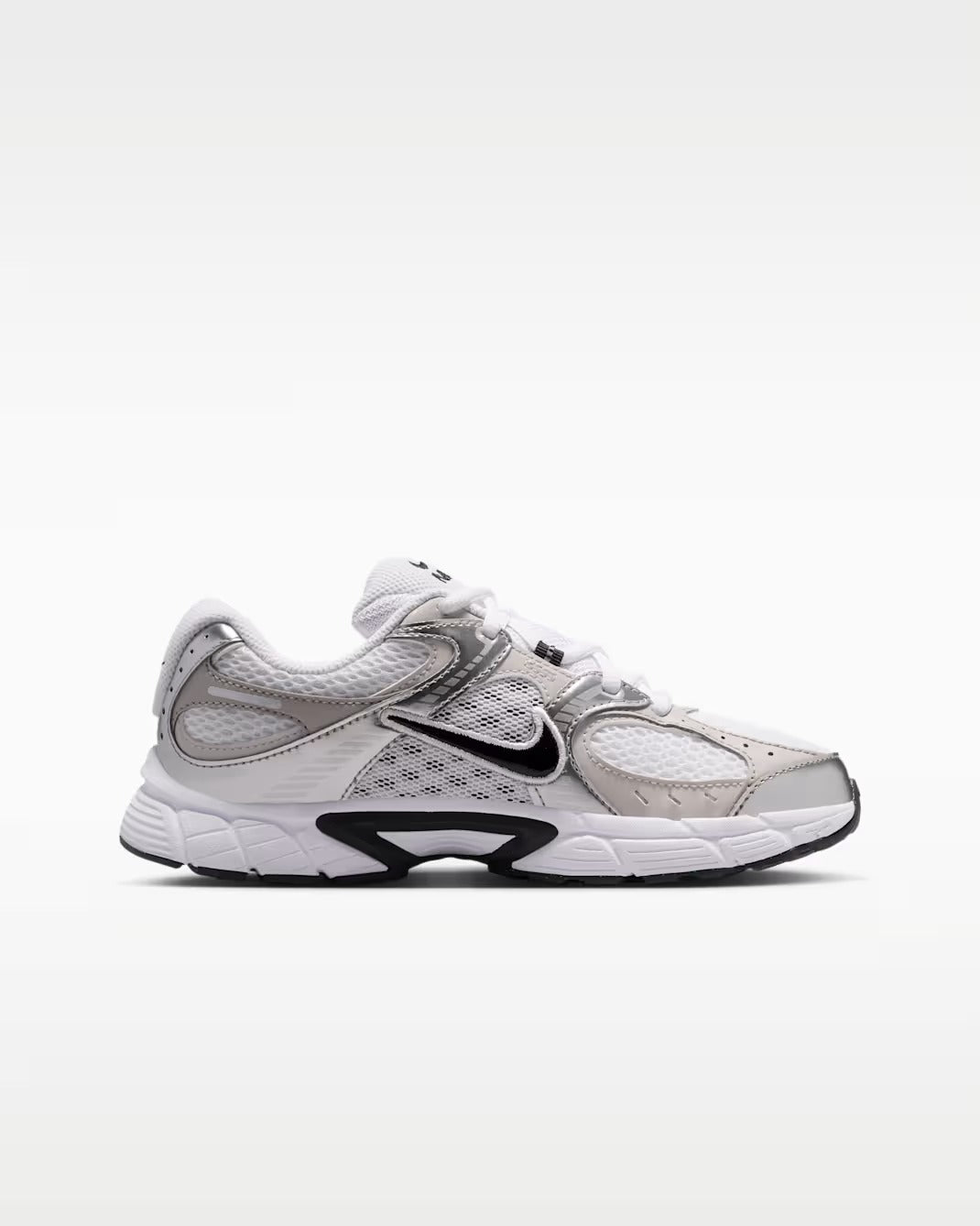 Nike V5 Rnr HQ6411 100 NIKE 