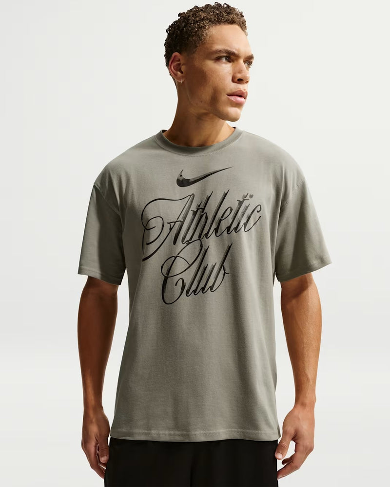 Nike tee