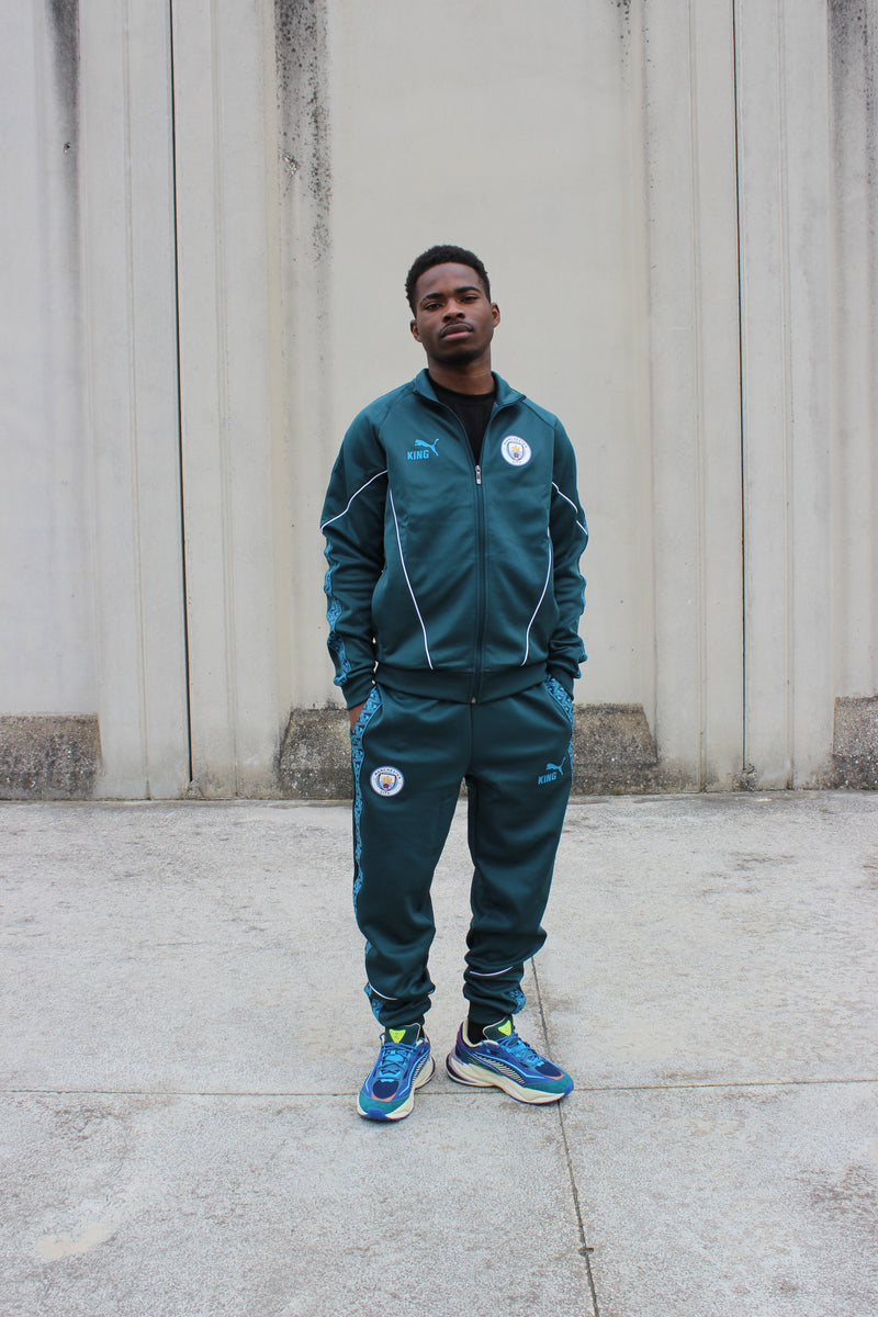 Tracksuit Anthem