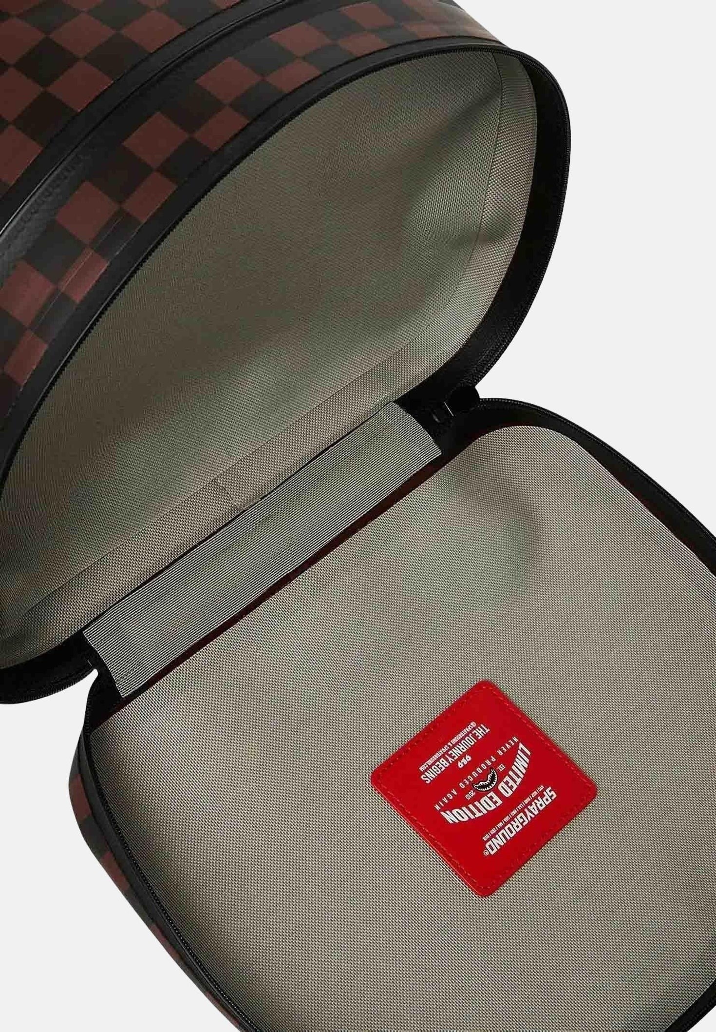 Cooler BackPack 910B6240NSZ UNI SPRAYGROUND 