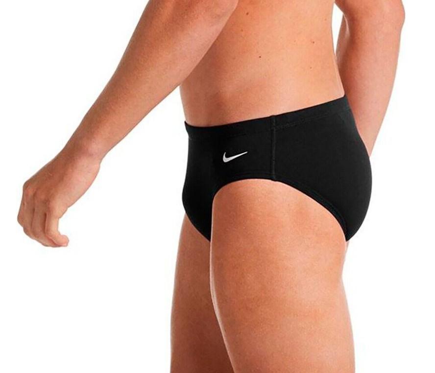 Hydrastrong NESSA004 001 NIKE 