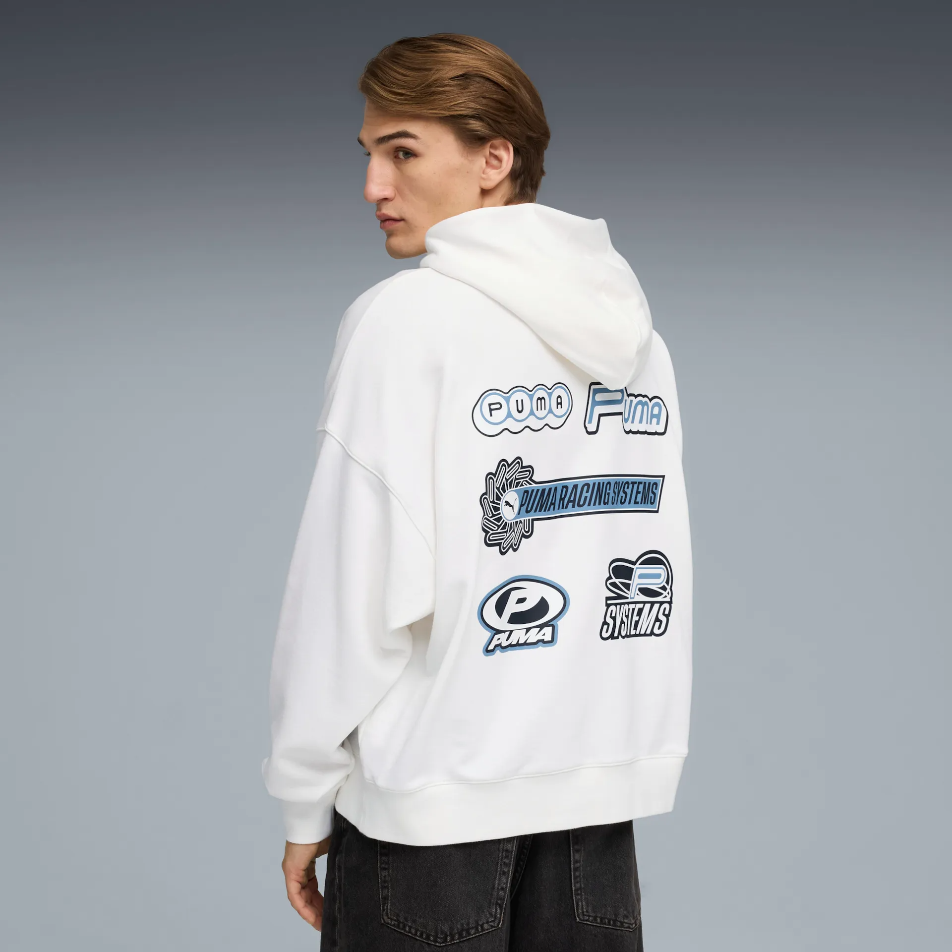FUTURE.PUMA.ARCHIVE Graphic Boxy Hoodie TR 632078 02 PUMA 