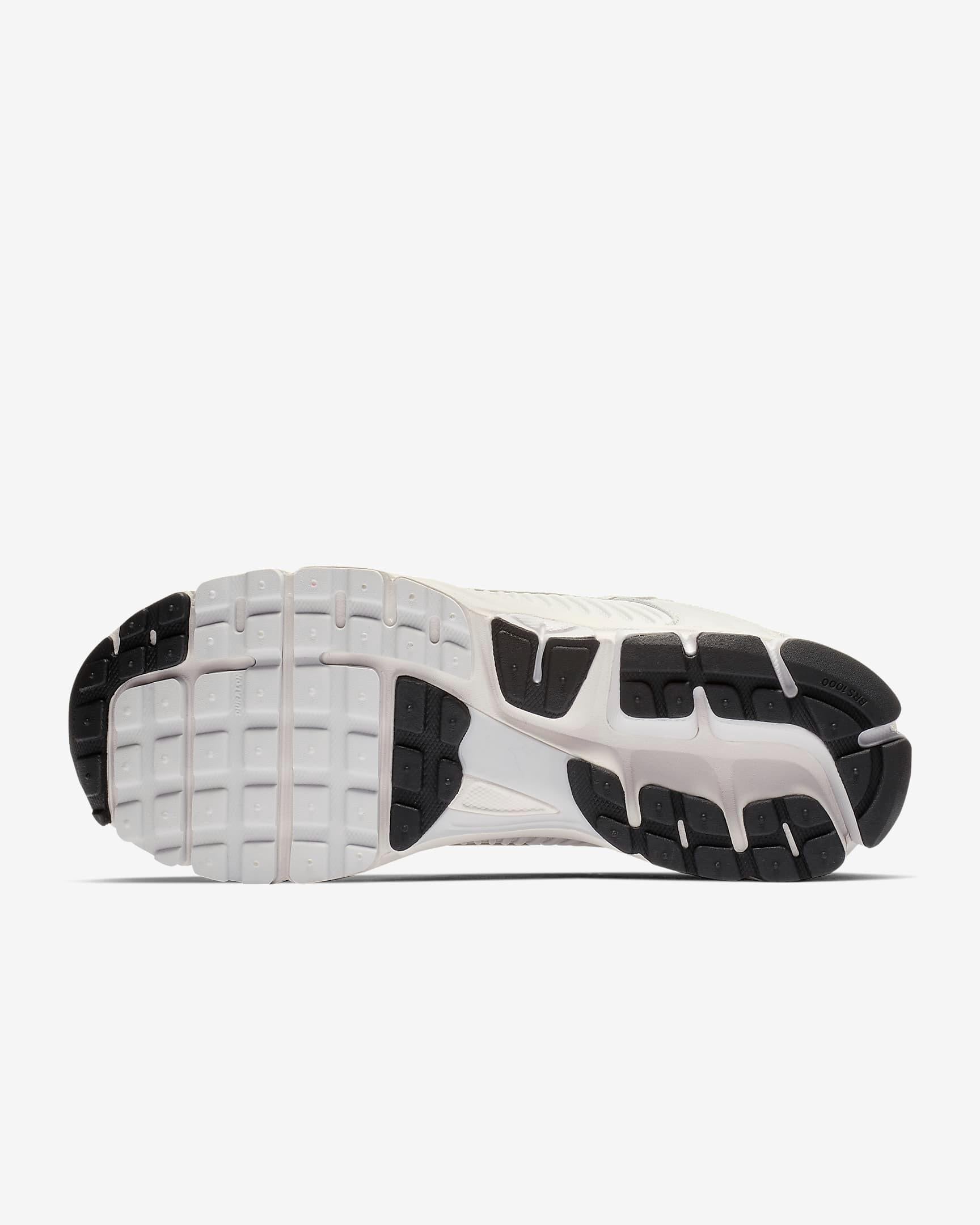 Zoom Vomero 5 BV1358 001 NIKE 