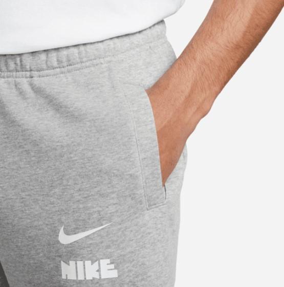 NK CLUB+ FT SHORT MLOG FB8830 063 NIKE 