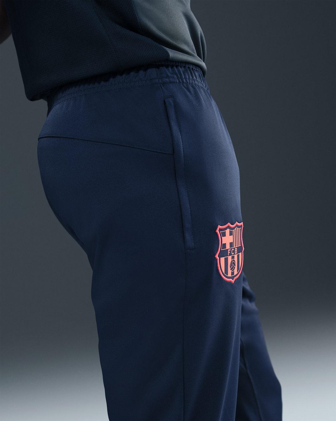 FC Barcelona Strike  Terza<BR/>Tuta da calcio in maglia Nike Dri-FIT Total 90 HM3402 808 NIKE 