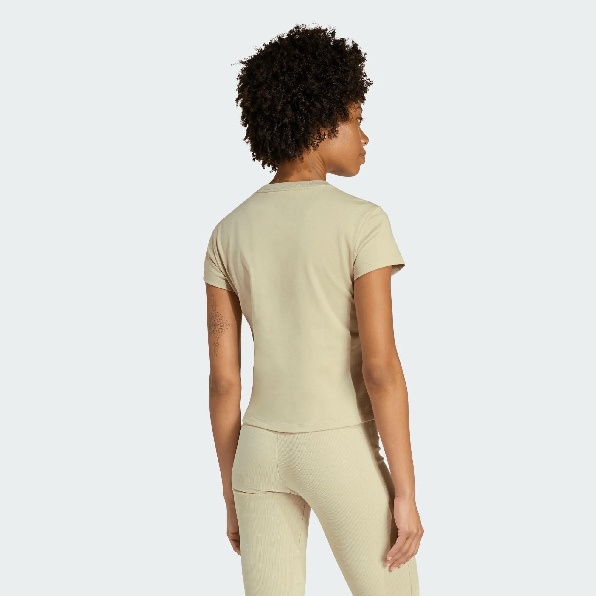 Essential Tee KD1352 UNI ADIDAS 