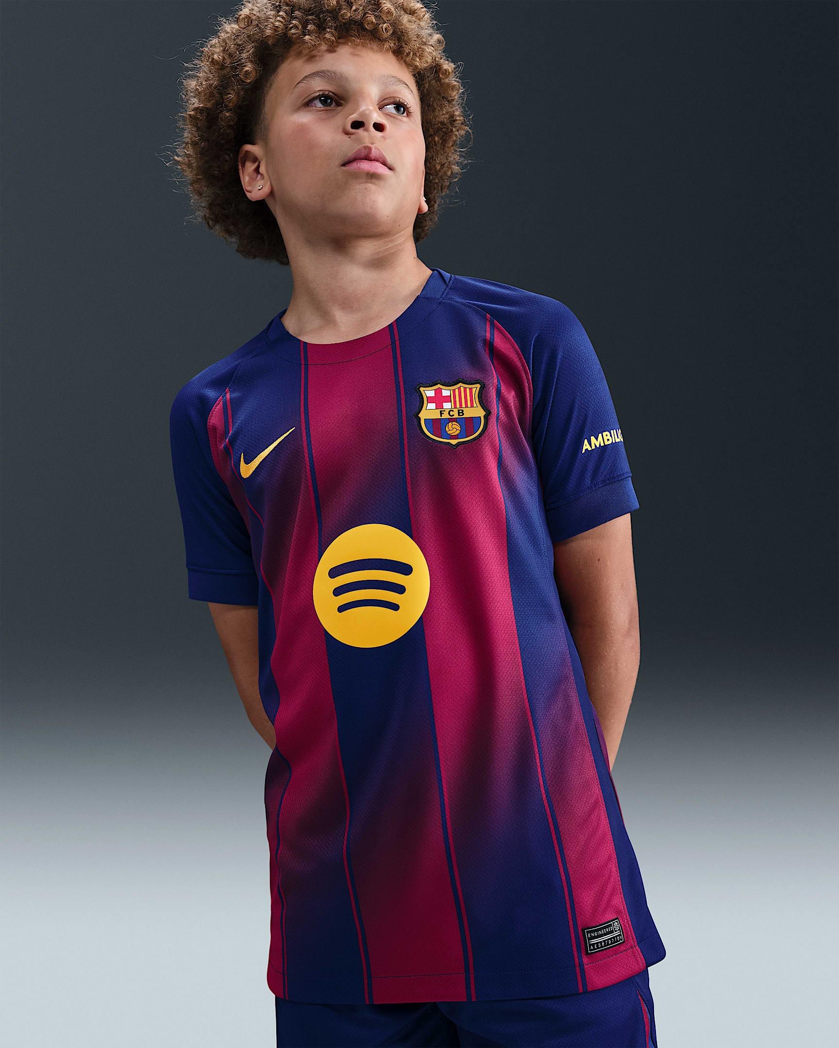 FC Barcelona 2025/26 Stadium  Home<BR/>Maglia da calcio replica Nike Dri-FIT HJ5287 456 NIKE 
