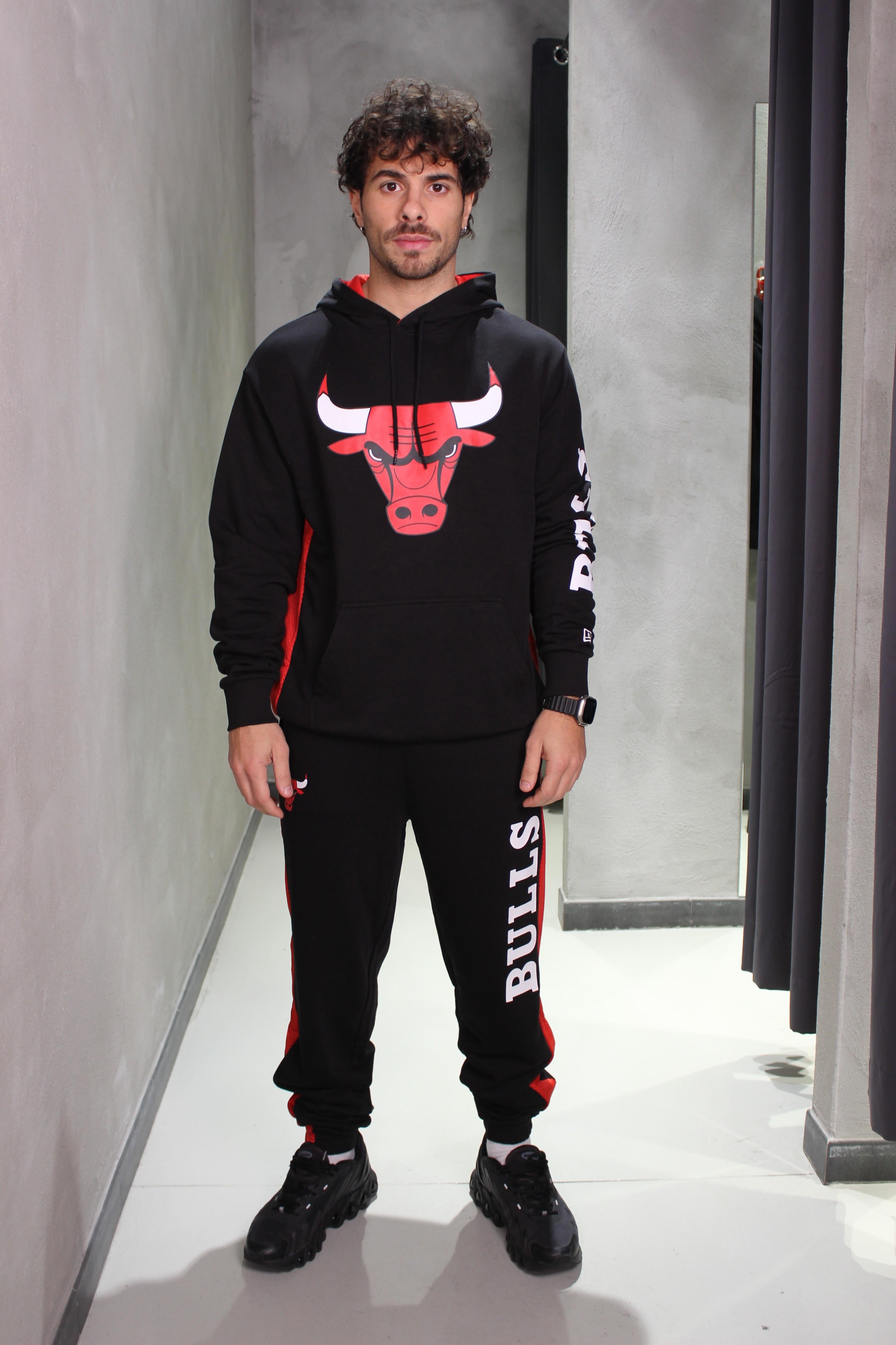 HOODY BULLS 60435496 BLKFDR NEW ERA 