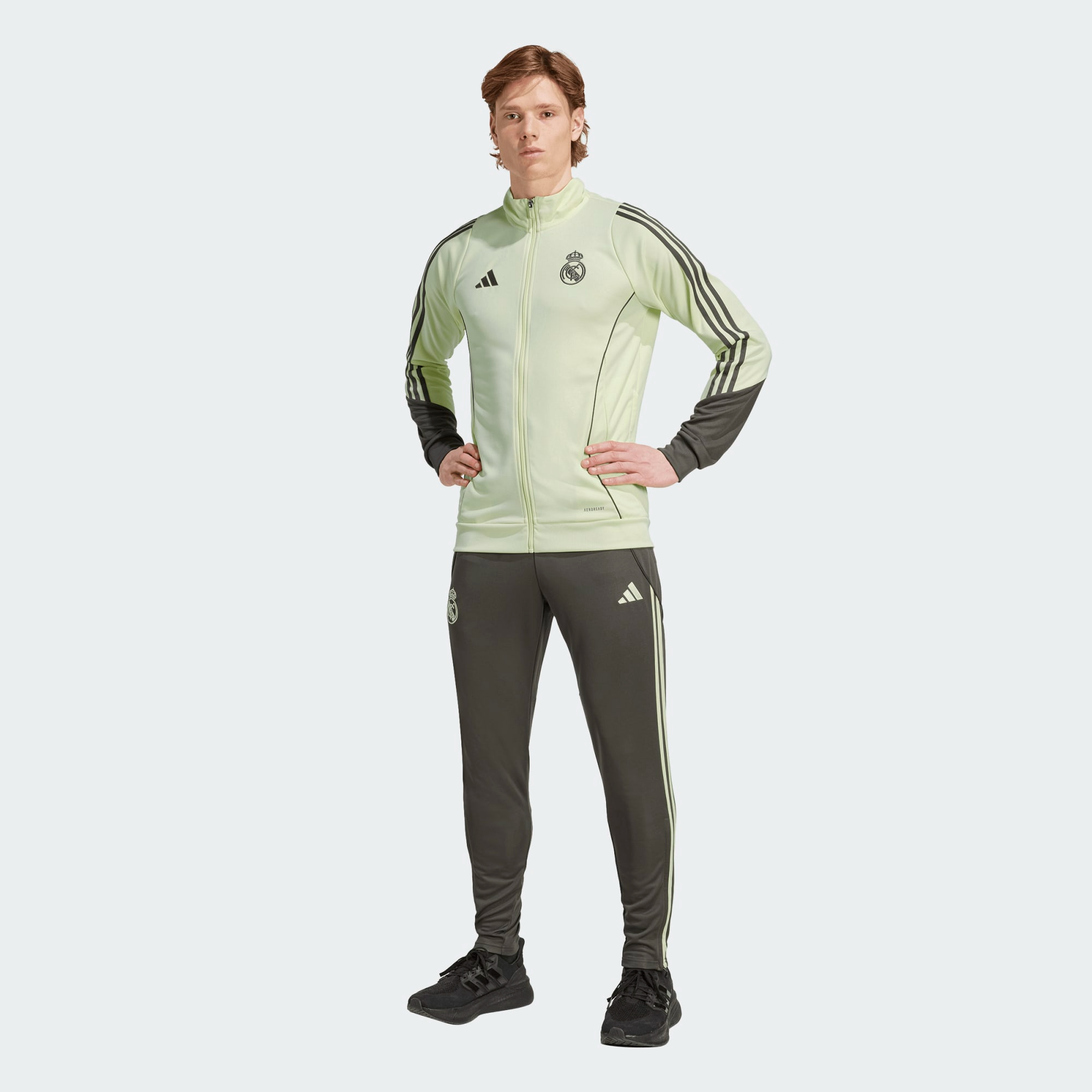 Real Madrid Terrace Icons Track Top JP4013 UNI ADIDAS 