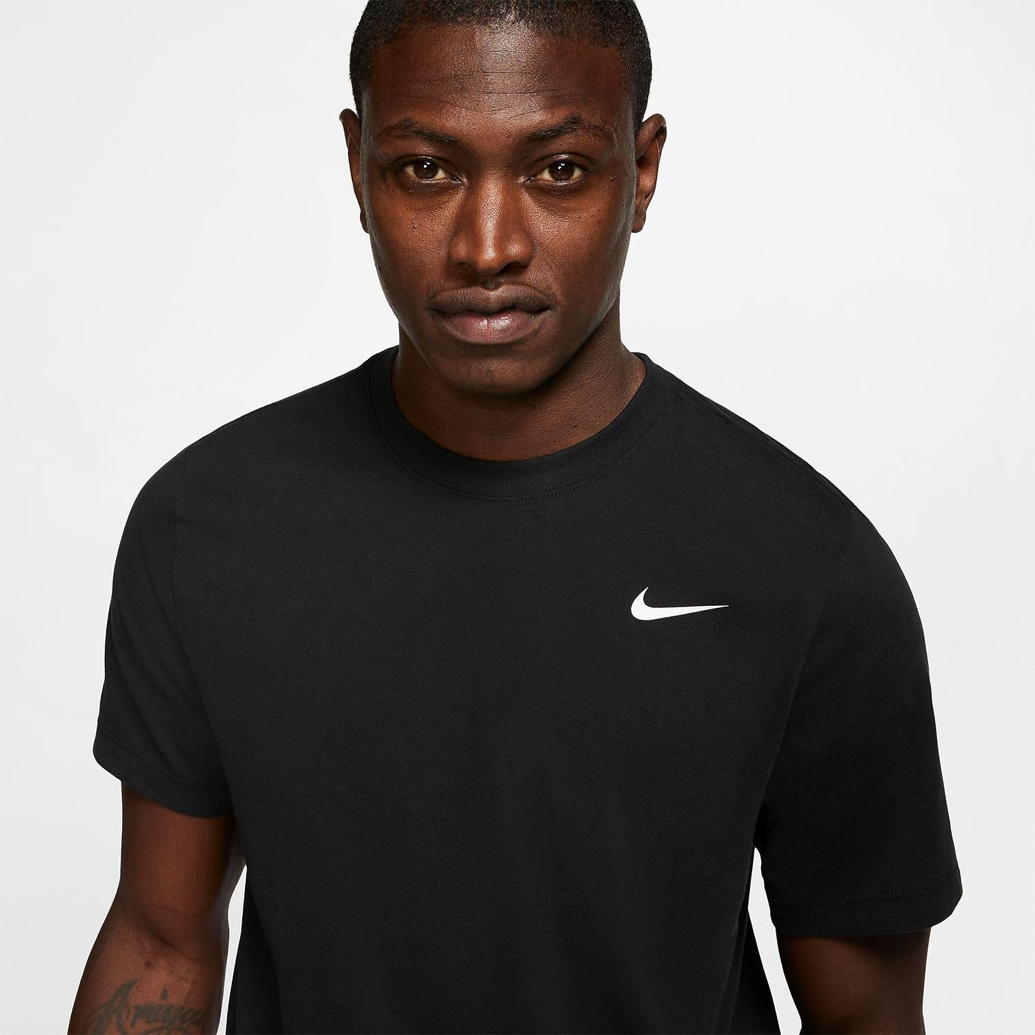 NIKE AR6029010