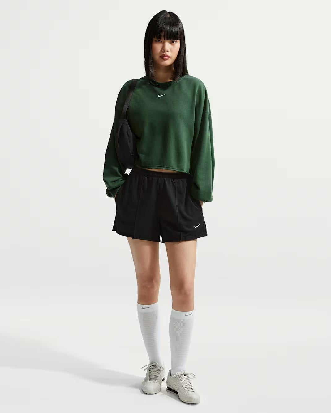 Chill Short II3980 010 NIKE 