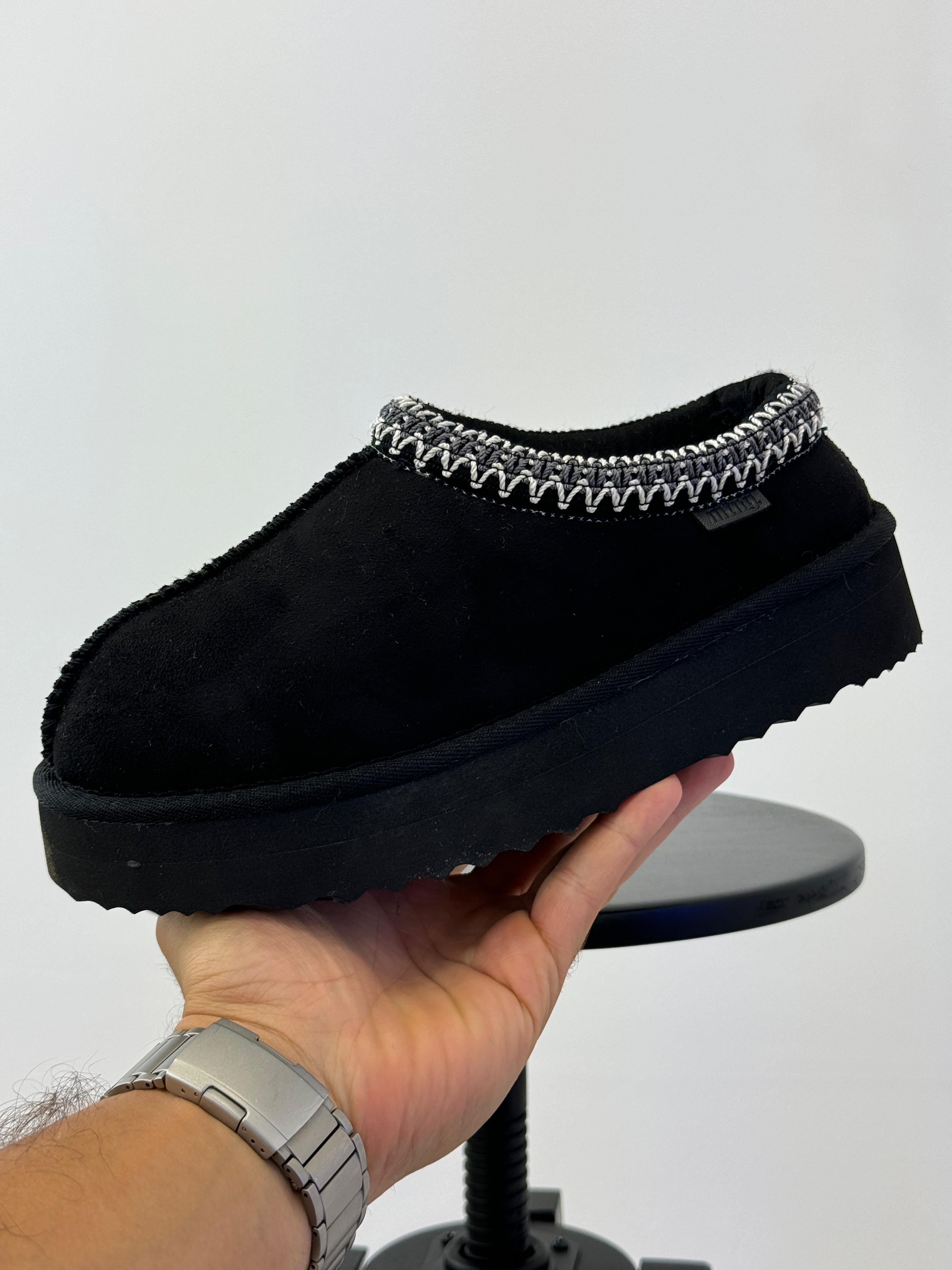 Stivaletto da donna 59561 NUEZ NEGRO MTNG 