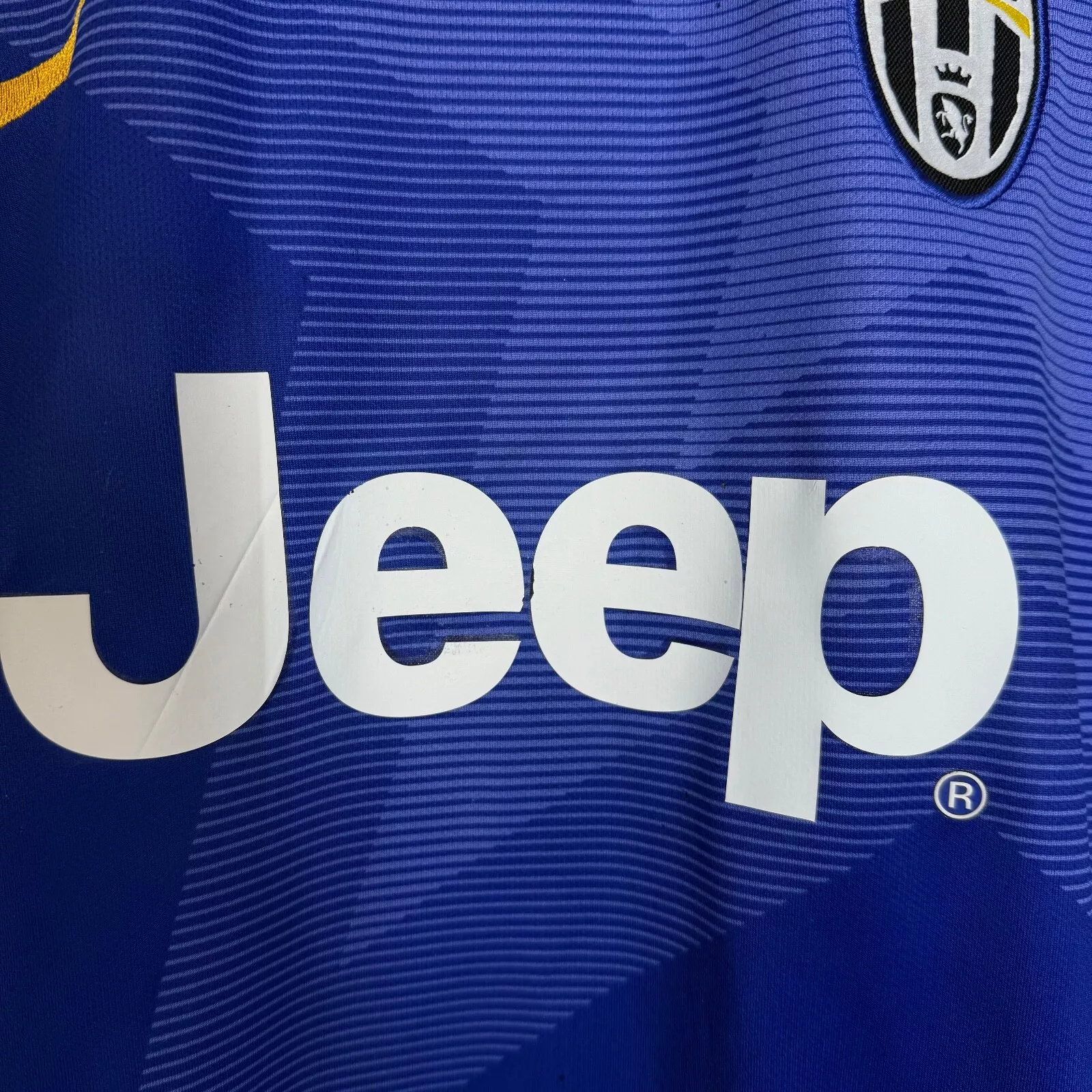 2014-15 Juventus Nike Away 611078 472 NIKE 