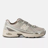 New Balance 740