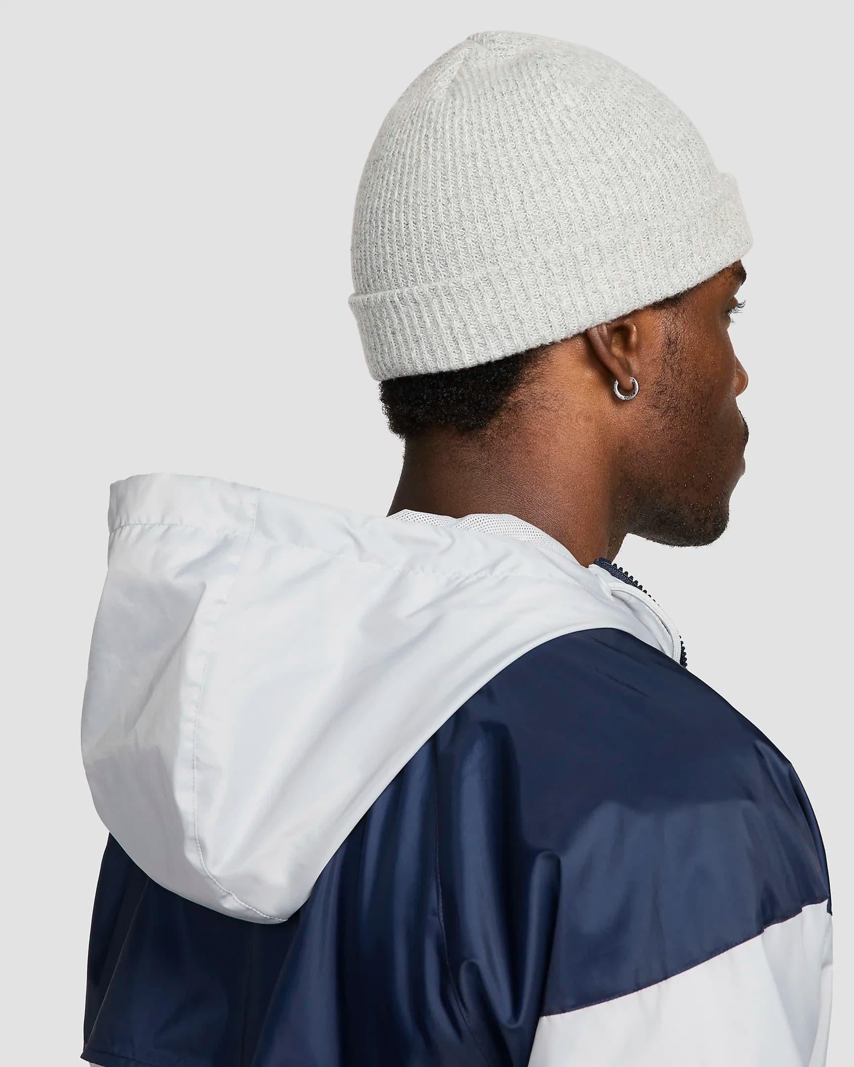 Futura365 Short-Cuff Beanie HF0176 063 NIKE 