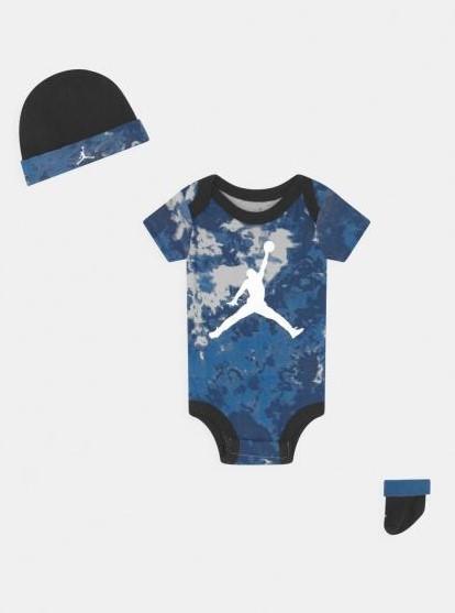 Tie Dye NJ0494 BAJ NIKE 
