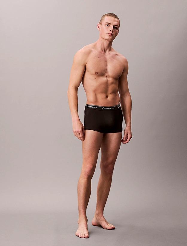 Boxer a vita bassa in confezione da 3 - Microfibre Stretch LV00NB4409 UB1 CALVIN KLEIN 