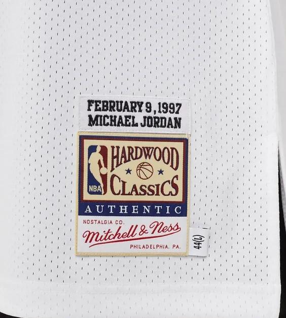 Autentic Jersey Chicago Bulls Michael Jordan All Star Game 1997/98 AJY4CP19027 CBUWHIT97MJO MITCHELL&NESS 
