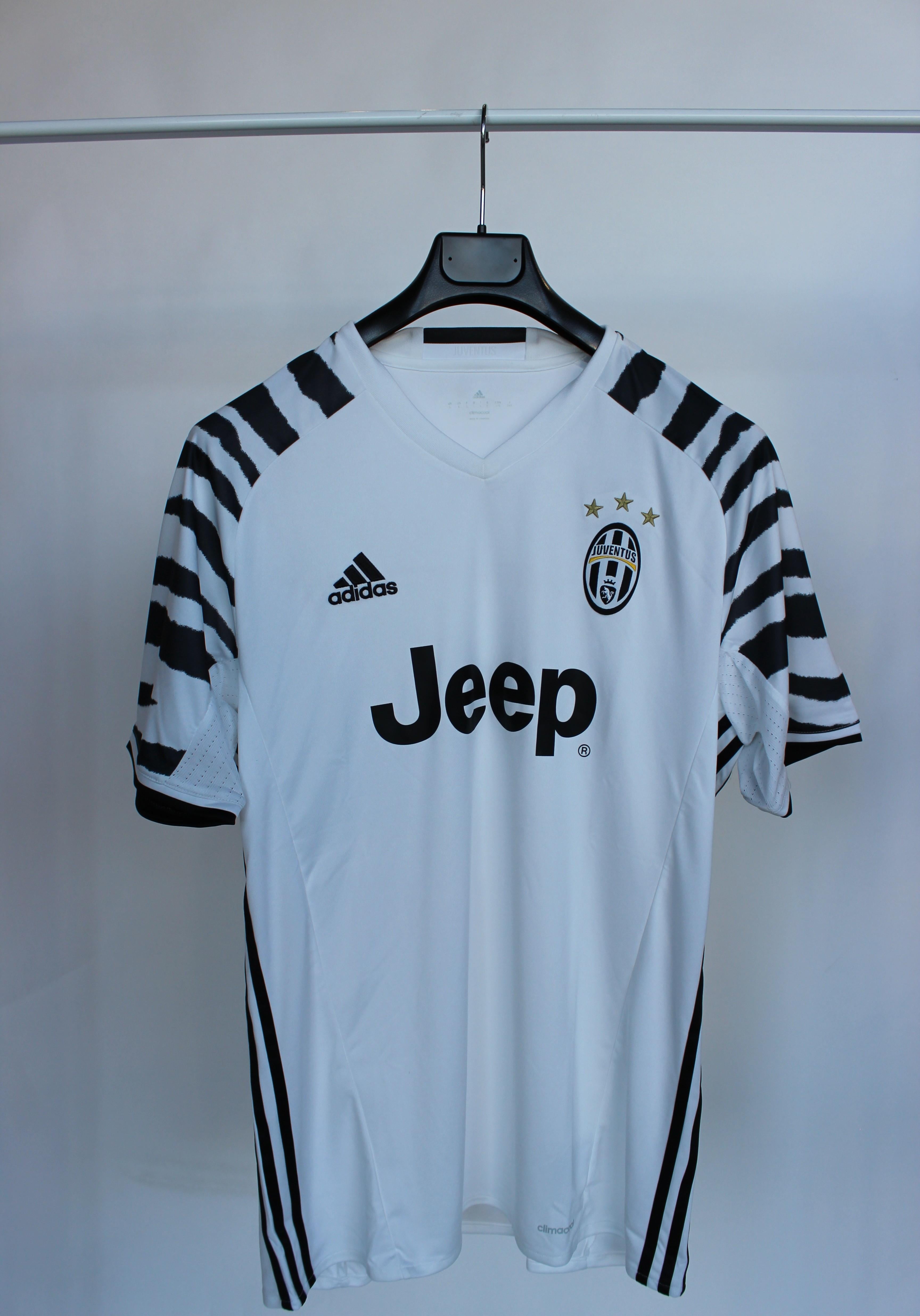 MAGLIA ADIDAS JUVENTUS ZEBRA AP8906 UNI NIKE 