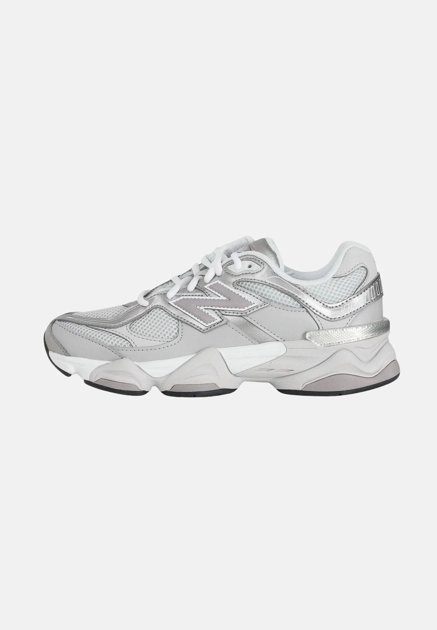 New Balance 9060 G9060 2LB NEW BALANCE 