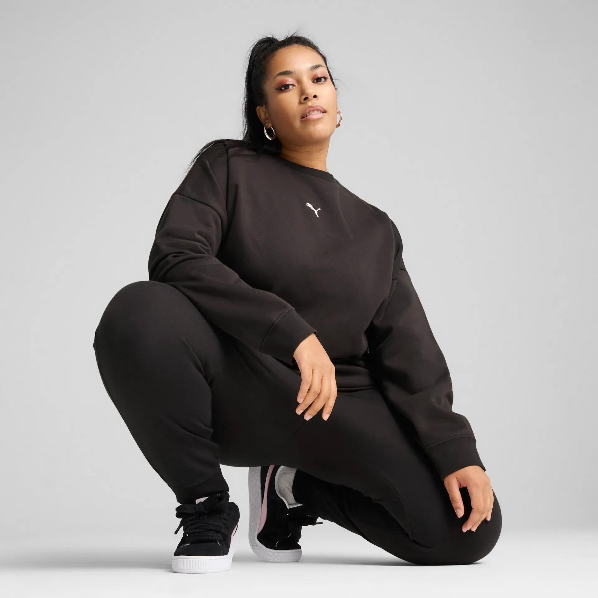 ESS Oversized Crew 685400 01 PUMA 
