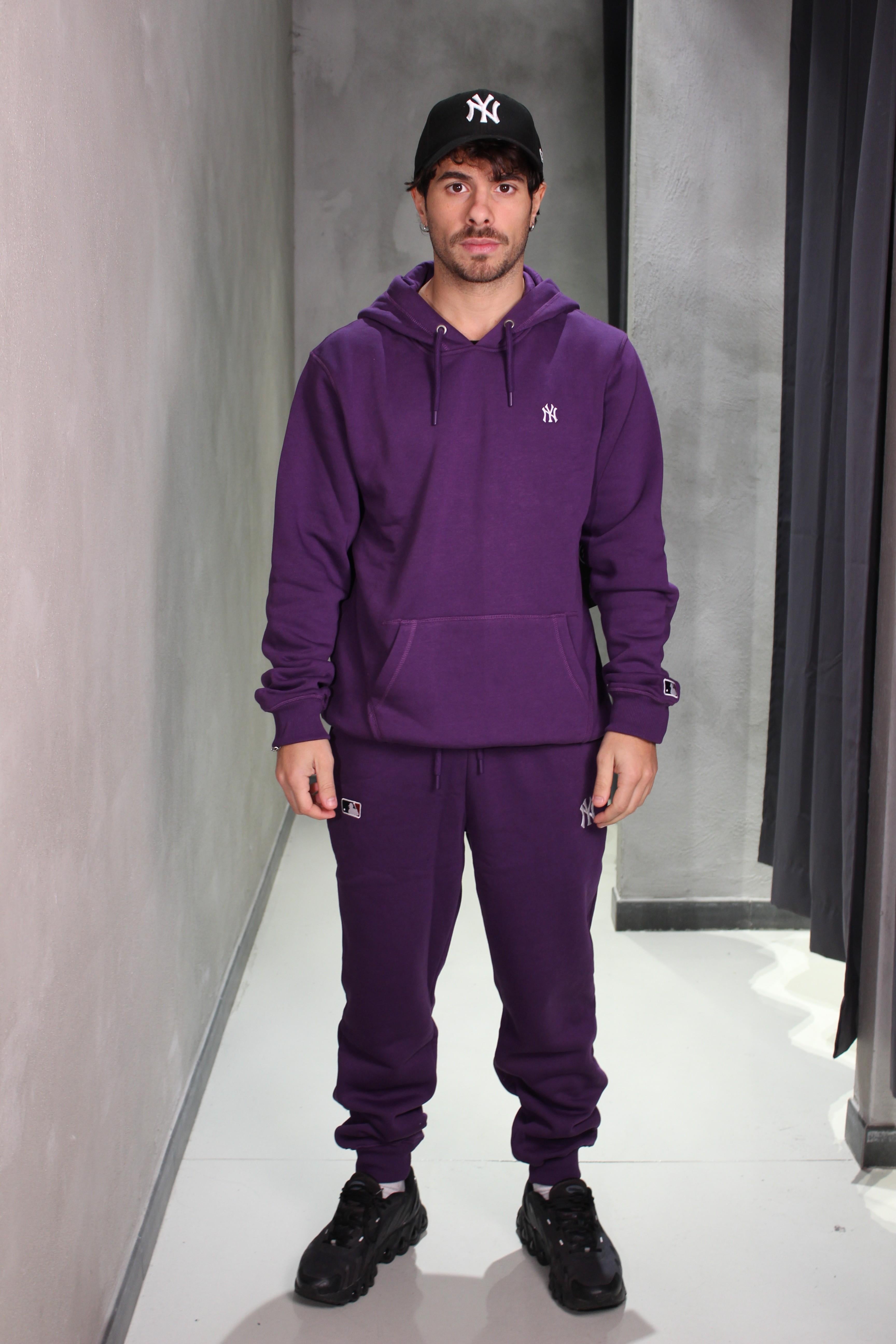 Runner emb burnside NYY 584292GP GRAPE 47 BRAND 