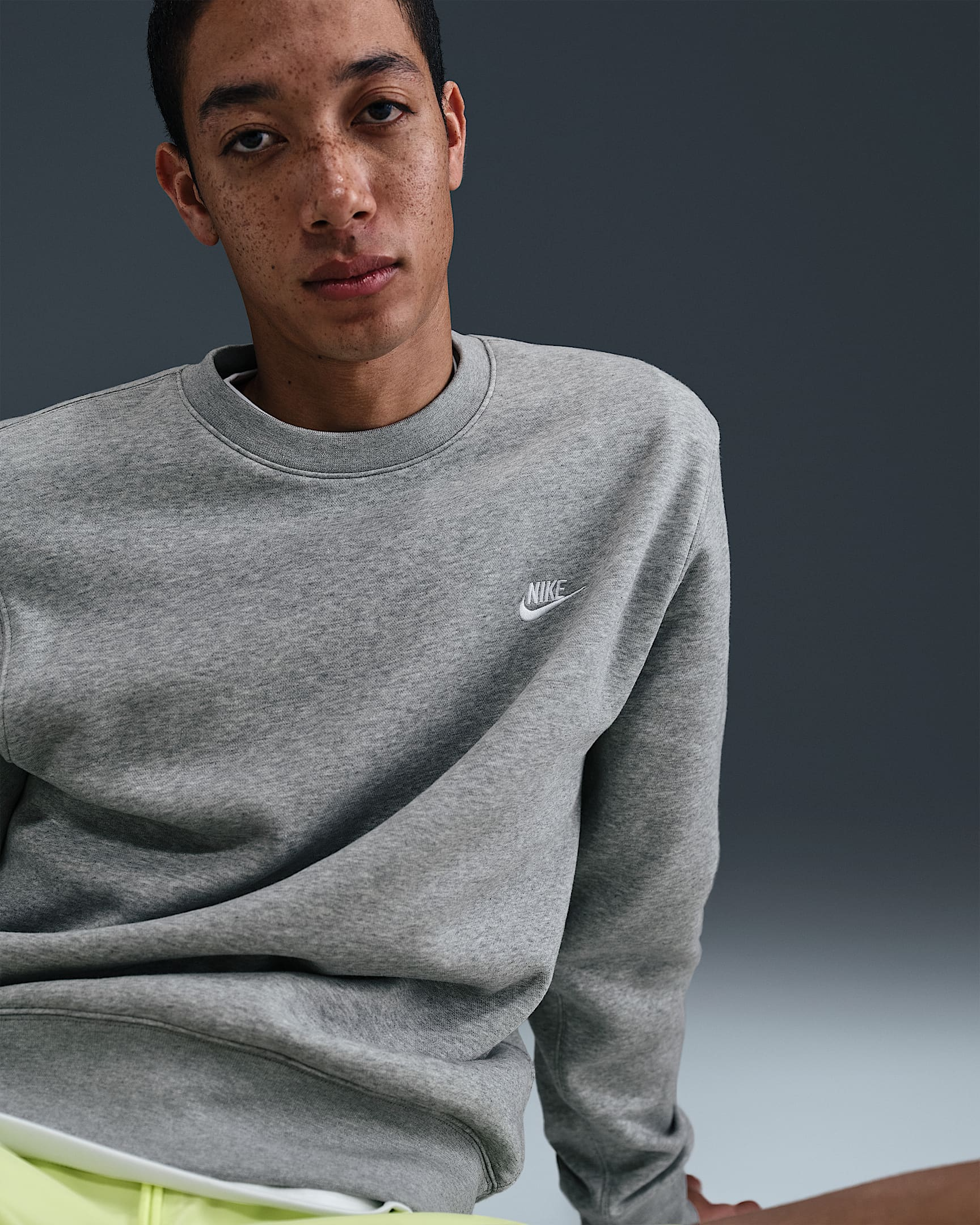 Club Maglia a girocollo in fleece FN3886 063 NIKE 