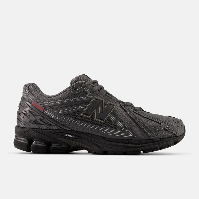 New Balance 1906R