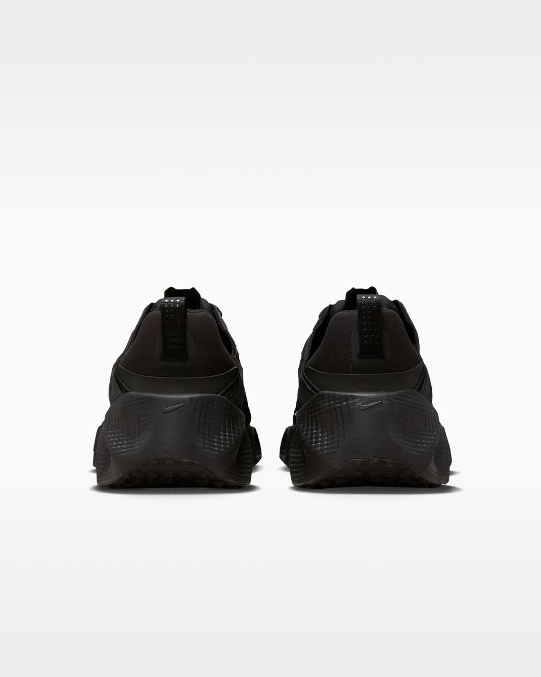 Ava Rover DX4215 005 NIKE 