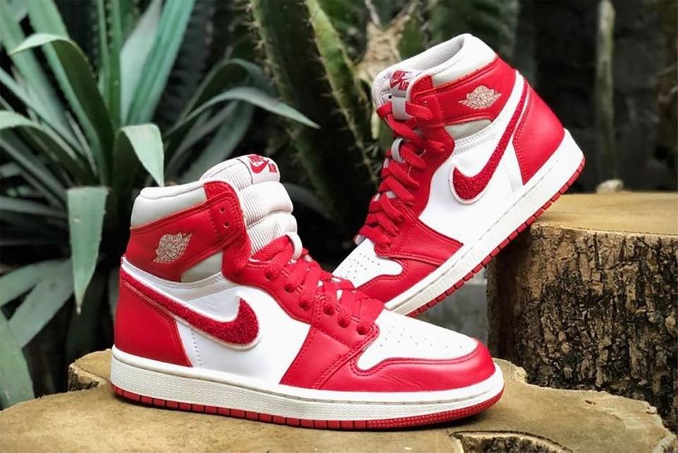 Air Jordan 1 DJ4891 061 JORDAN 