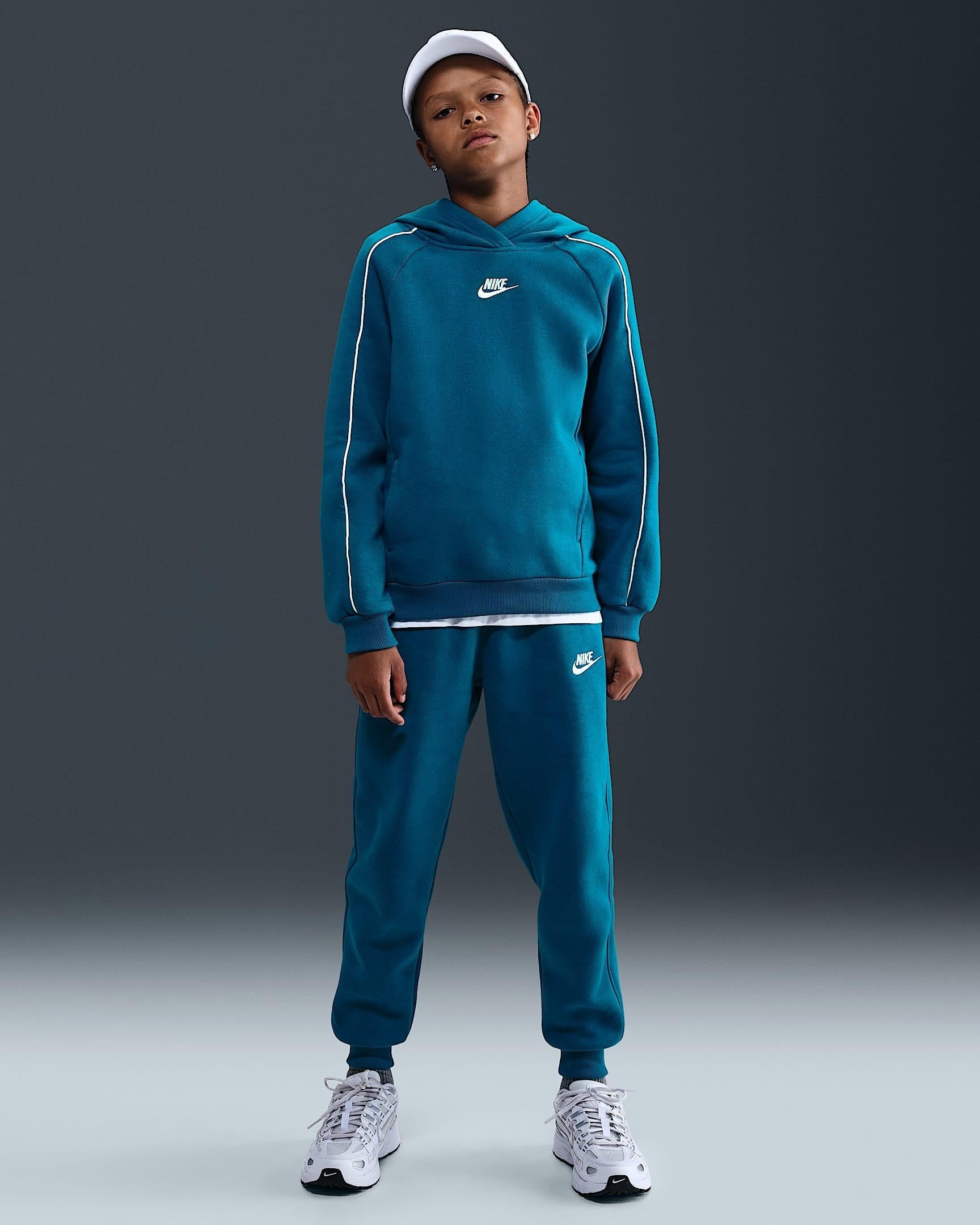 Sportswear Club Fleece<BR/>Tuta con cappuccio HQ9318 301 NIKE 